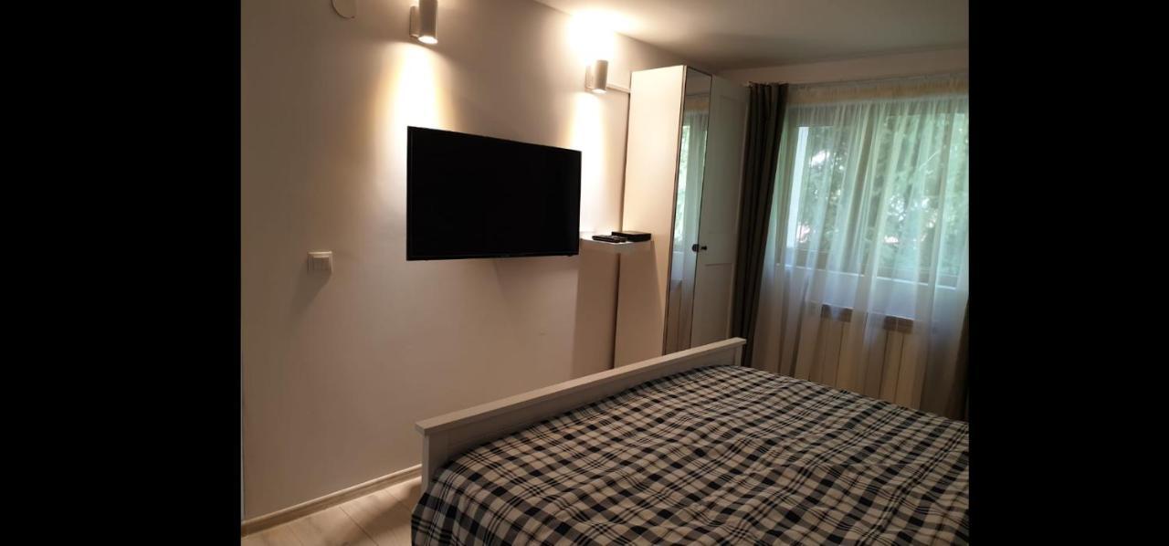 Casa Aris Lepsa Vrancea Hotel Buitenkant foto