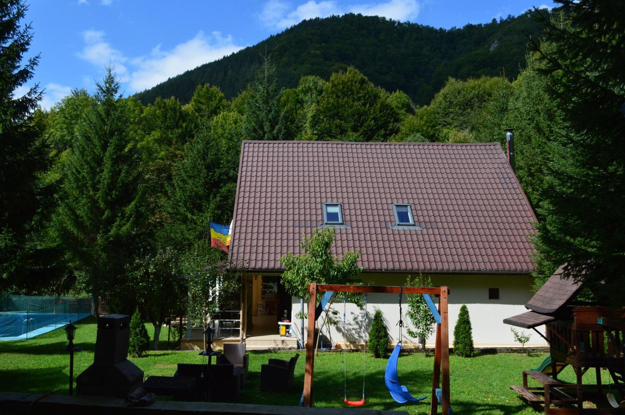 Casa Aris Lepsa Vrancea Hotel Buitenkant foto