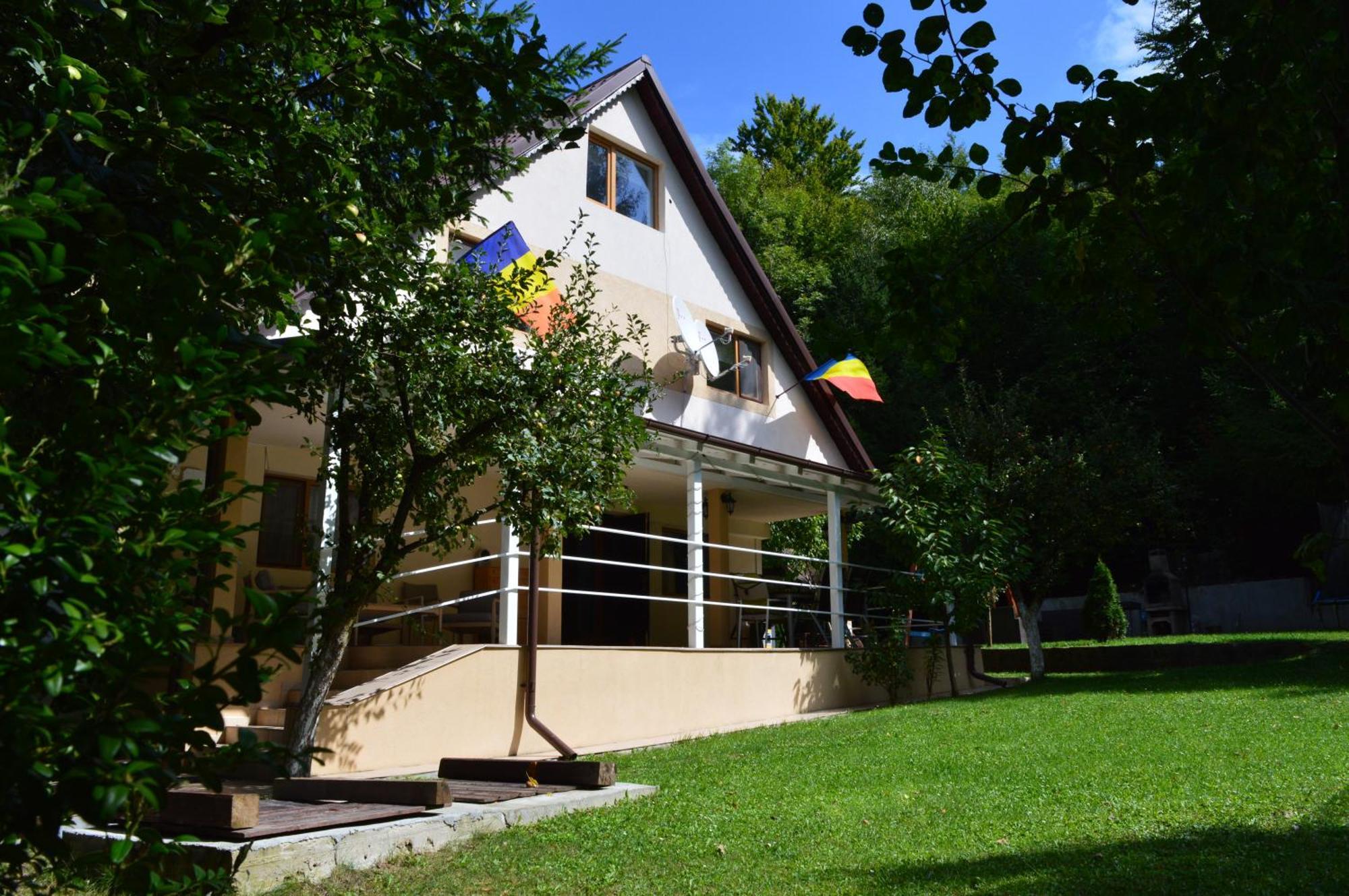 Casa Aris Lepsa Vrancea Hotel Buitenkant foto