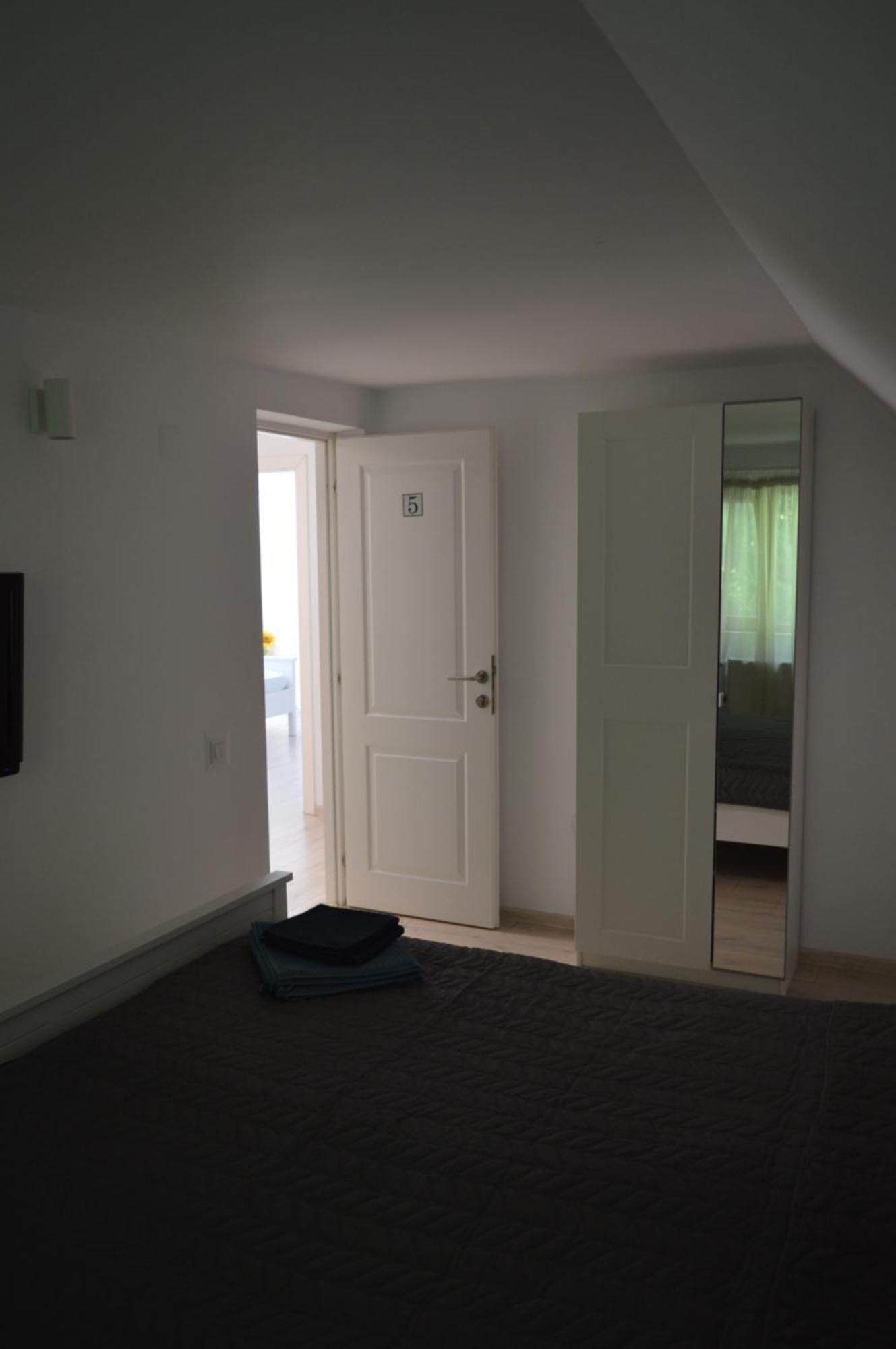 Casa Aris Lepsa Vrancea Hotel Buitenkant foto